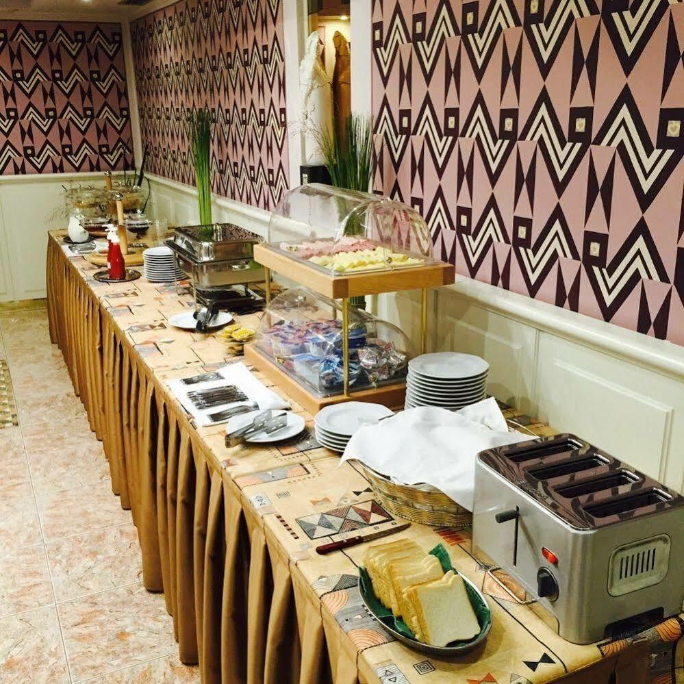 Art Deco Hotel Hoffmann Kladno Ngoại thất bức ảnh